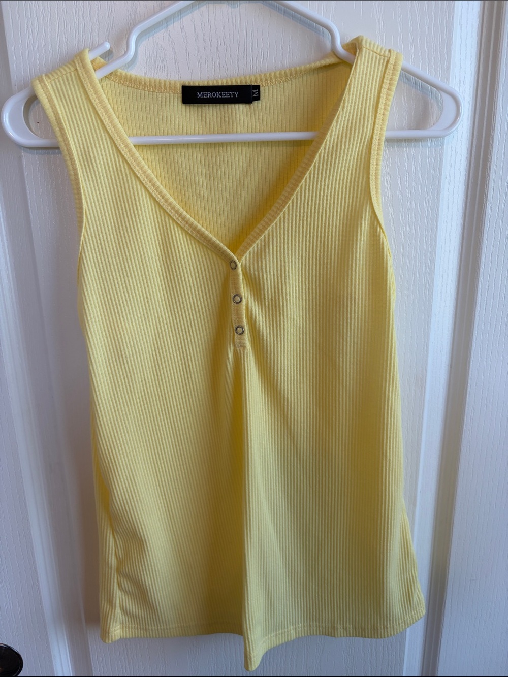 Merokeety Women's Yellow Ribbed V-Neck Tank with Button Trim